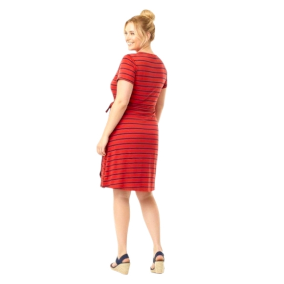 TORRID Plus Size short sleeve Vneck red & blue striped tie front midi wrap dress - Picture 13 of 16
